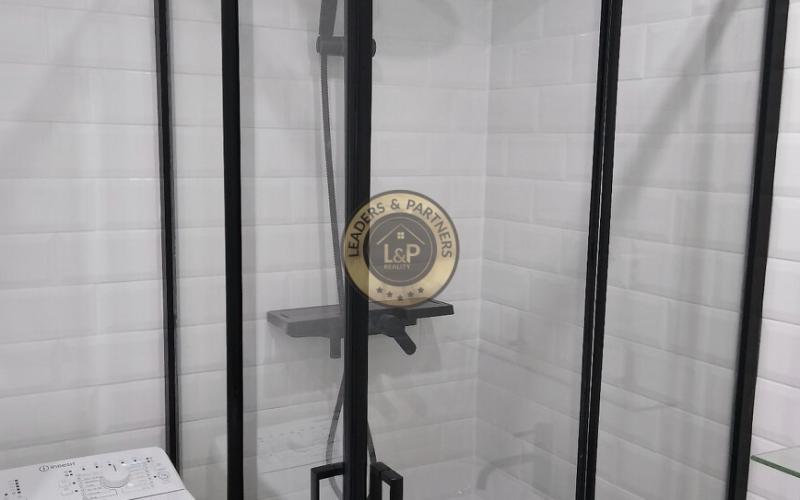 PRIESTRANNÝ, KOMPLETNE ZARIADENÝ 1-IZBOVÝ BYT – KOŠICE ZÁPAD (TERASA)