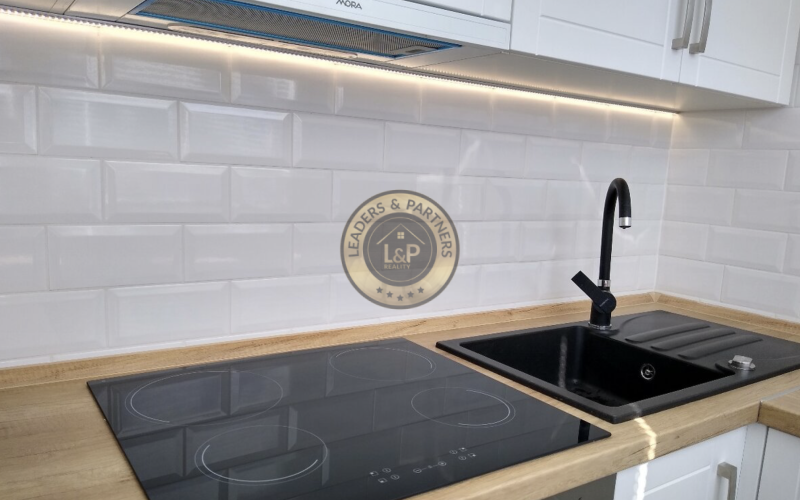 PRIESTRANNÝ, KOMPLETNE ZARIADENÝ 1-IZBOVÝ BYT – KOŠICE ZÁPAD (TERASA)