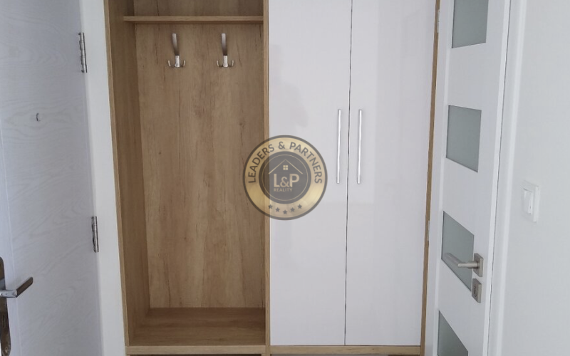 PRIESTRANNÝ, KOMPLETNE ZARIADENÝ 1-IZBOVÝ BYT – KOŠICE ZÁPAD (TERASA)