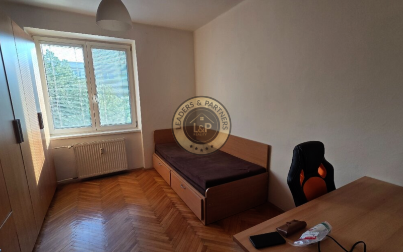 VEĽKÝ 4-IZBOVÝ BYT | TEHLOVÝ DOM | KLIMATIZÁCIA | Hlinkova