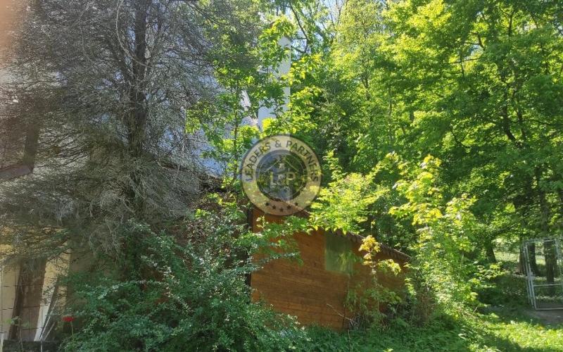 Na predaj záhrada s chatkou v Horných Orešanoch ( Majdánske)