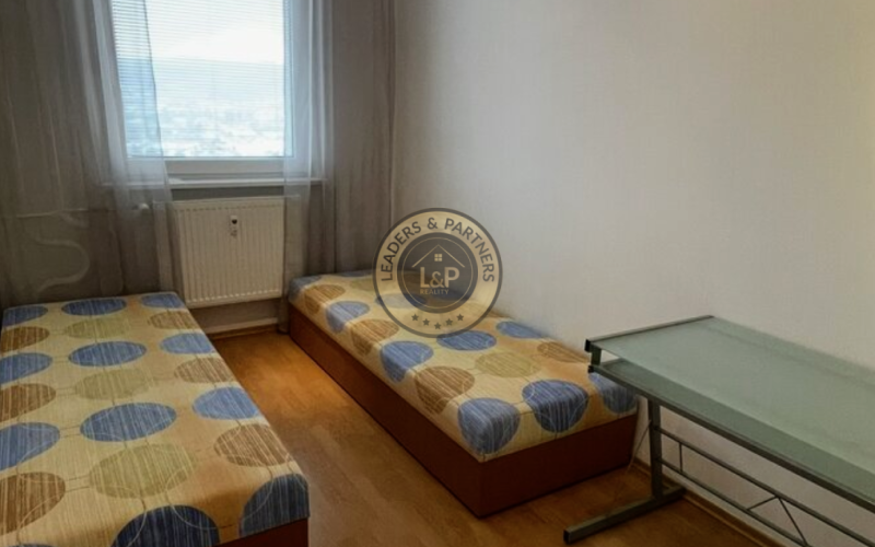 Prenájom 3-izbového bytu s výhľadom na celé Košice - Furča