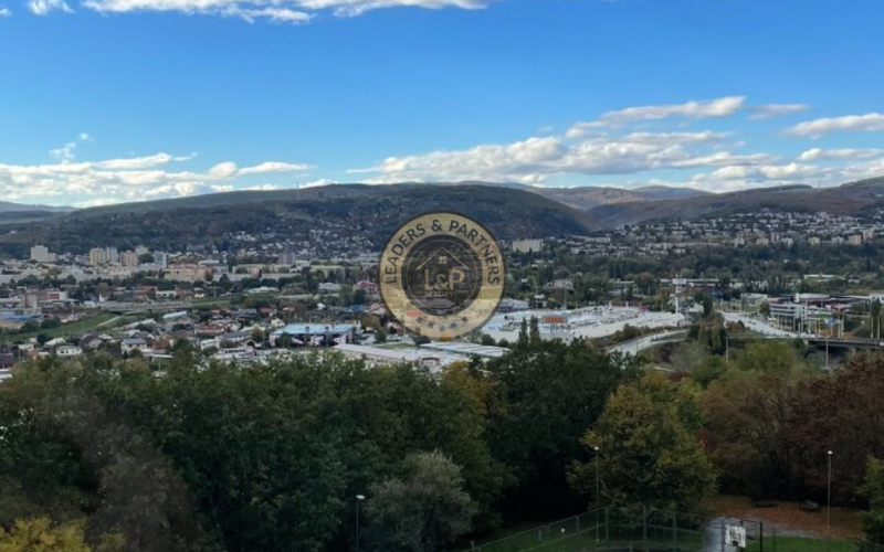 Prenájom 3-izbového bytu s výhľadom na celé Košice - Furča