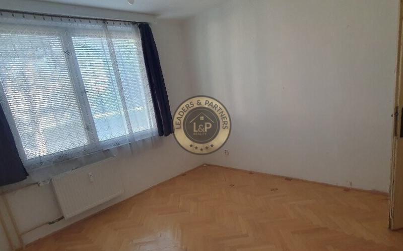 Na predaj 2iz. byt v Senici v pôvodnom stave ( centrum)