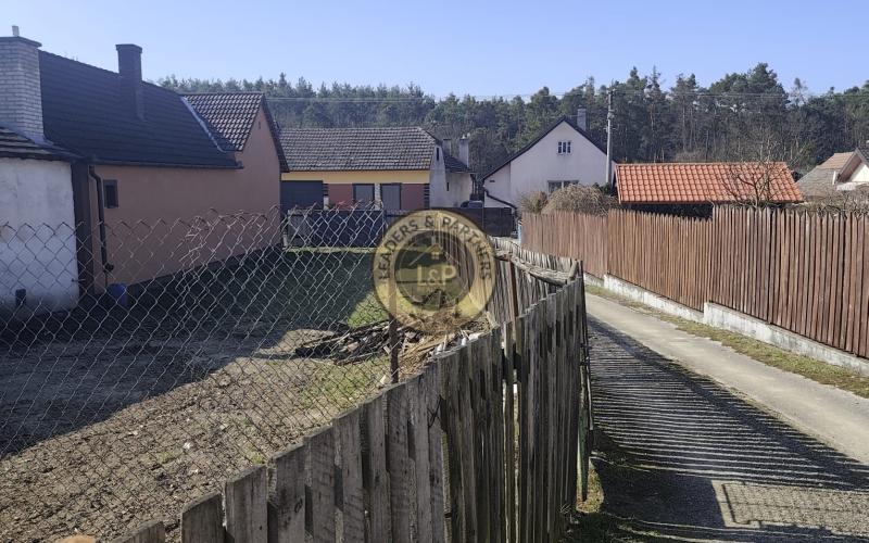 Na predaj starší rodinný dom v obci Šajdíkove Humence
