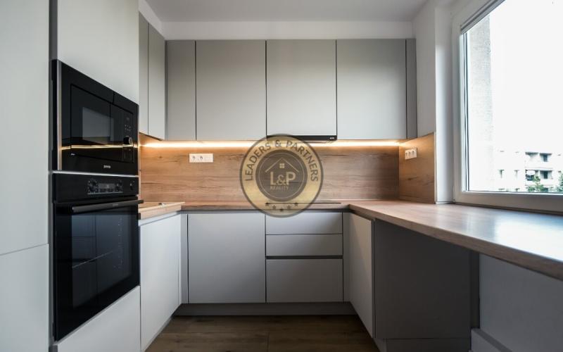 Na predaj 3iz. byt s balkónom s pivnicou v obci Smolenice