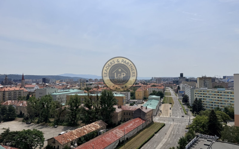 3 izbový byt Košice - Staré mesto, Magurská ul., čiast. rek., balkón