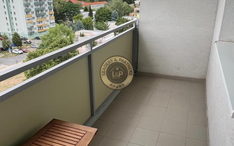 Krásny a svetlý 3-byt s loggiou v Trnave na ul. V.Clementisa