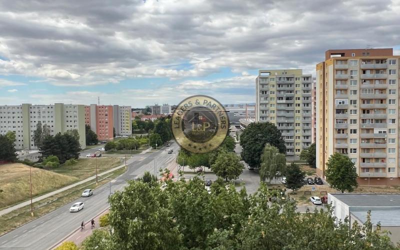 Krásny a svetlý 3-byt s loggiou v Trnave na ul. V.Clementisa