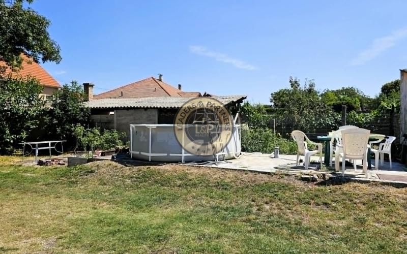 Na predaj zrekonštruovaný 3-izbový tehlový byt – Rajka