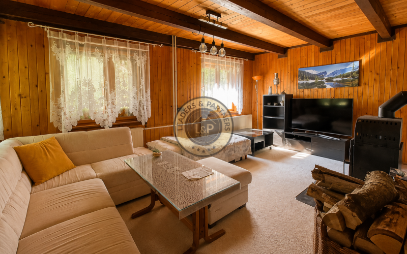 Rekreačná chata s pozemkom 669 m² – Jarabá, okres Brezno
