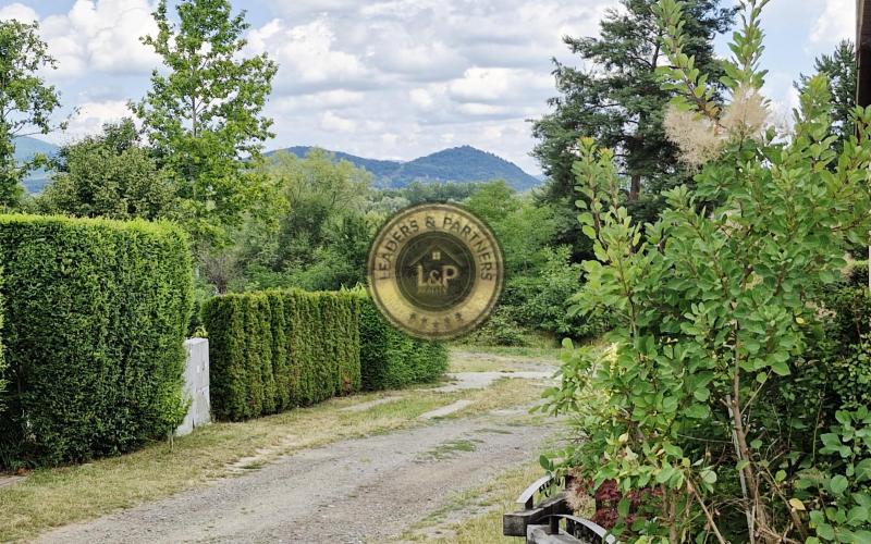 Na predaj chata na Zemplínskej Šírave, Prímestská oblasť