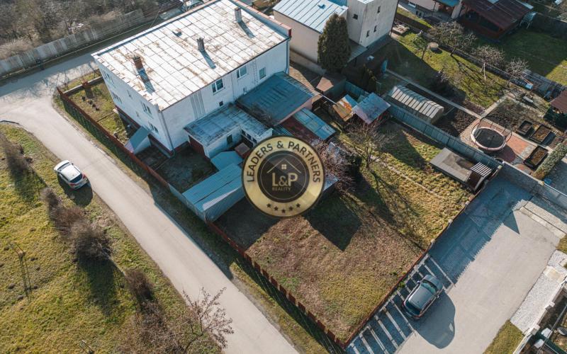 5 izbový dvojpodlažný RD, pozmeok 550 m², obec Valaliky