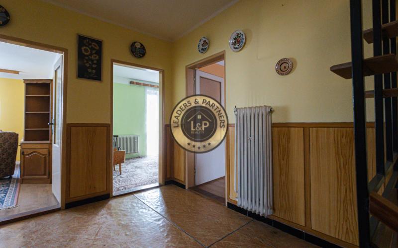 5 izbový dvojpodlažný RD, pozmeok 550 m², obec Valaliky