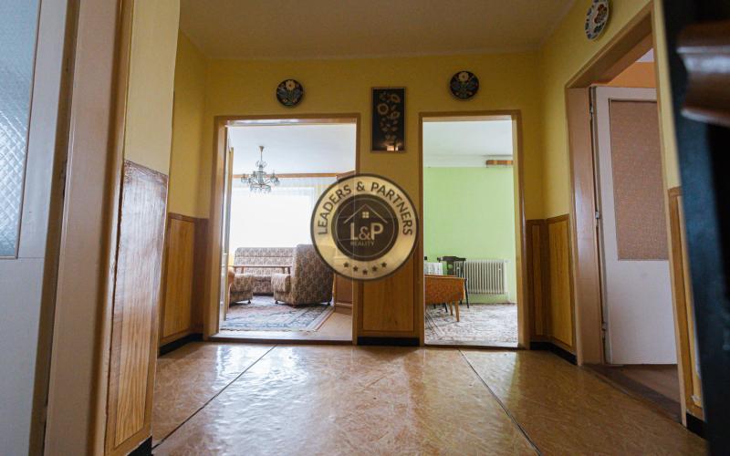 5 izbový dvojpodlažný RD, pozmeok 550 m², obec Valaliky