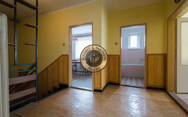5 izbový dvojpodlažný RD, pozmeok 550 m², obec Valaliky