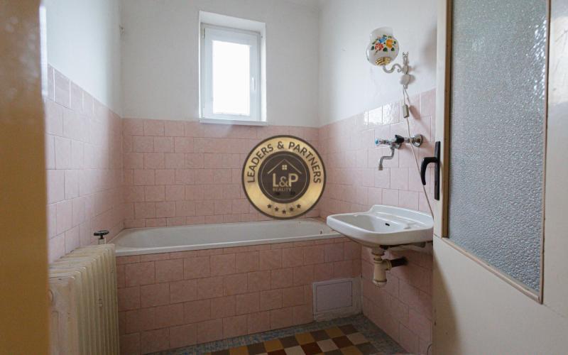 5 izbový dvojpodlažný RD, pozmeok 550 m², obec Valaliky