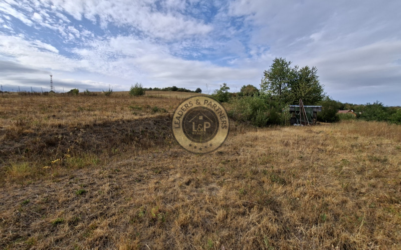 Investičný pozemok 2 699 m², Kavečany-Vitalina