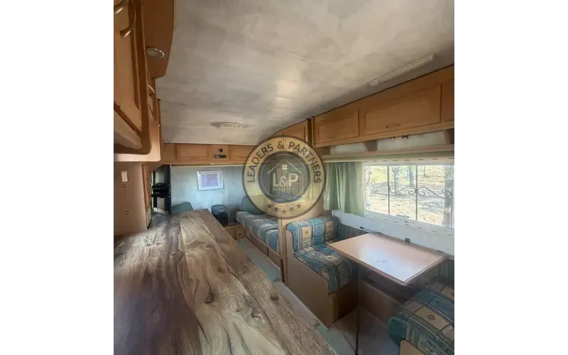 Veľká záhrada s mobilým domom k.ú. Zvončín