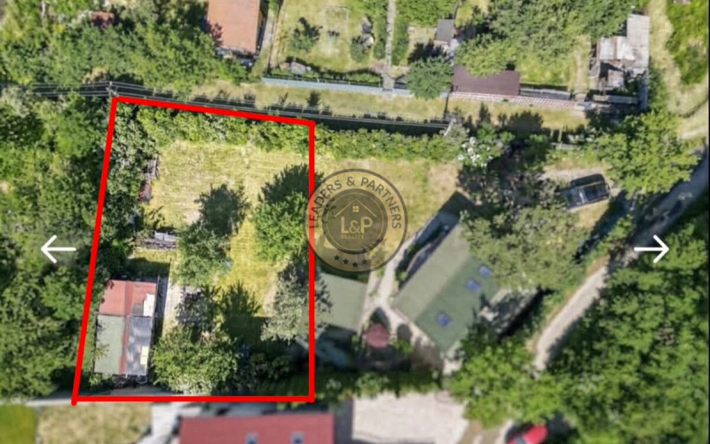 PREDAJ stavebný pozemok Sečovská